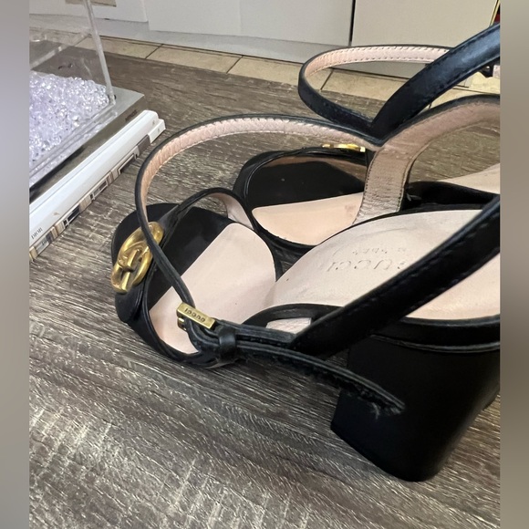 Gucci leather sandal - Picture 7 of 7